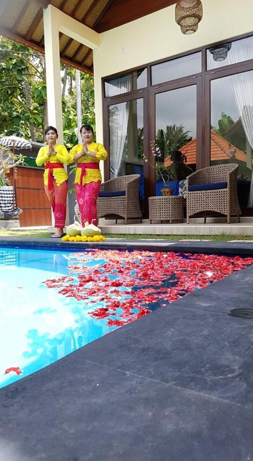 Mias Jungle House Otel Lovina Dış mekan fotoğraf