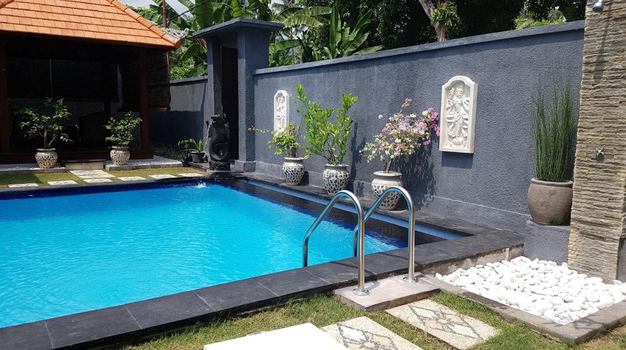 Mias Jungle House Otel Lovina Dış mekan fotoğraf
