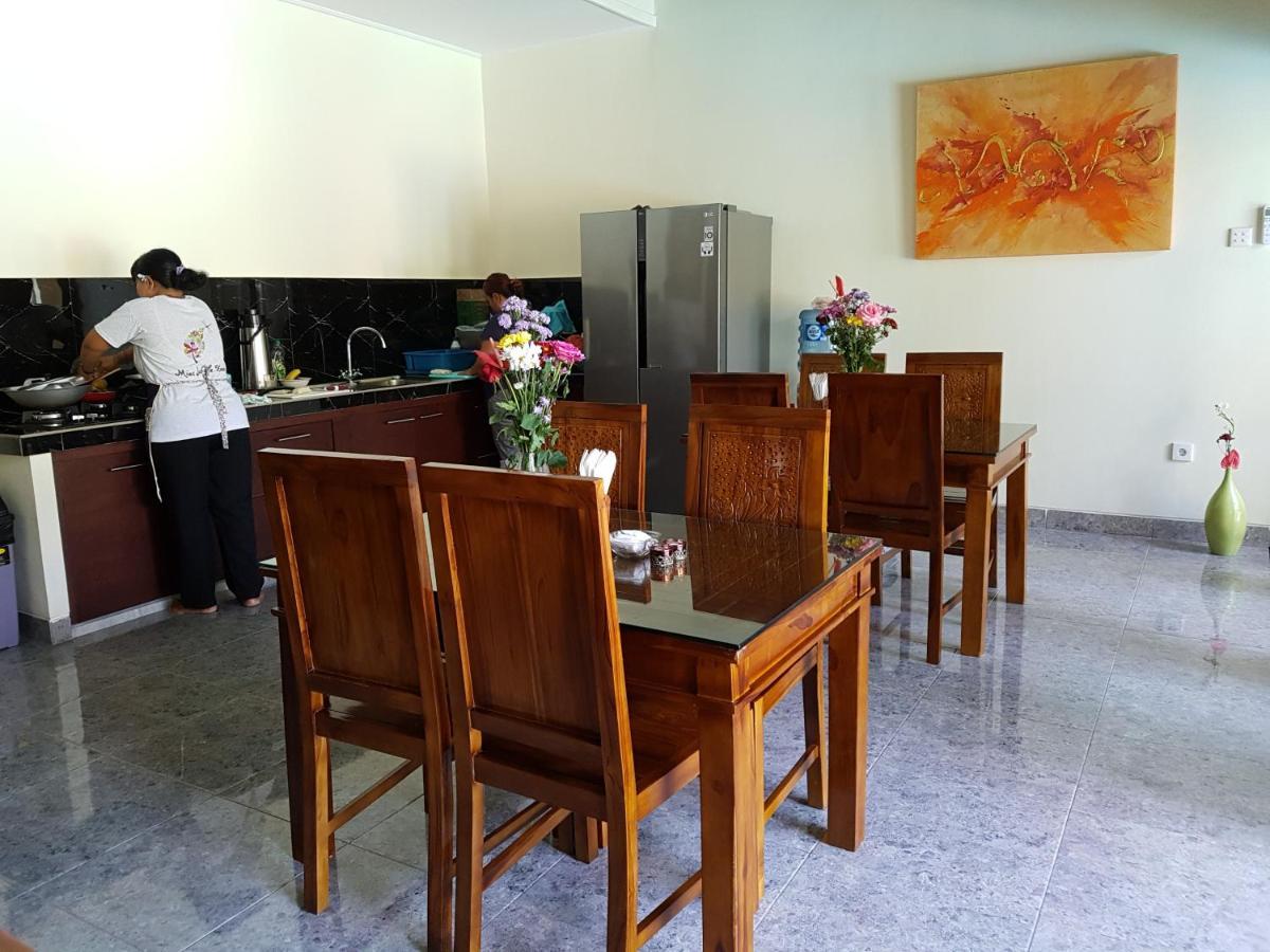 Mias Jungle House Otel Lovina Dış mekan fotoğraf