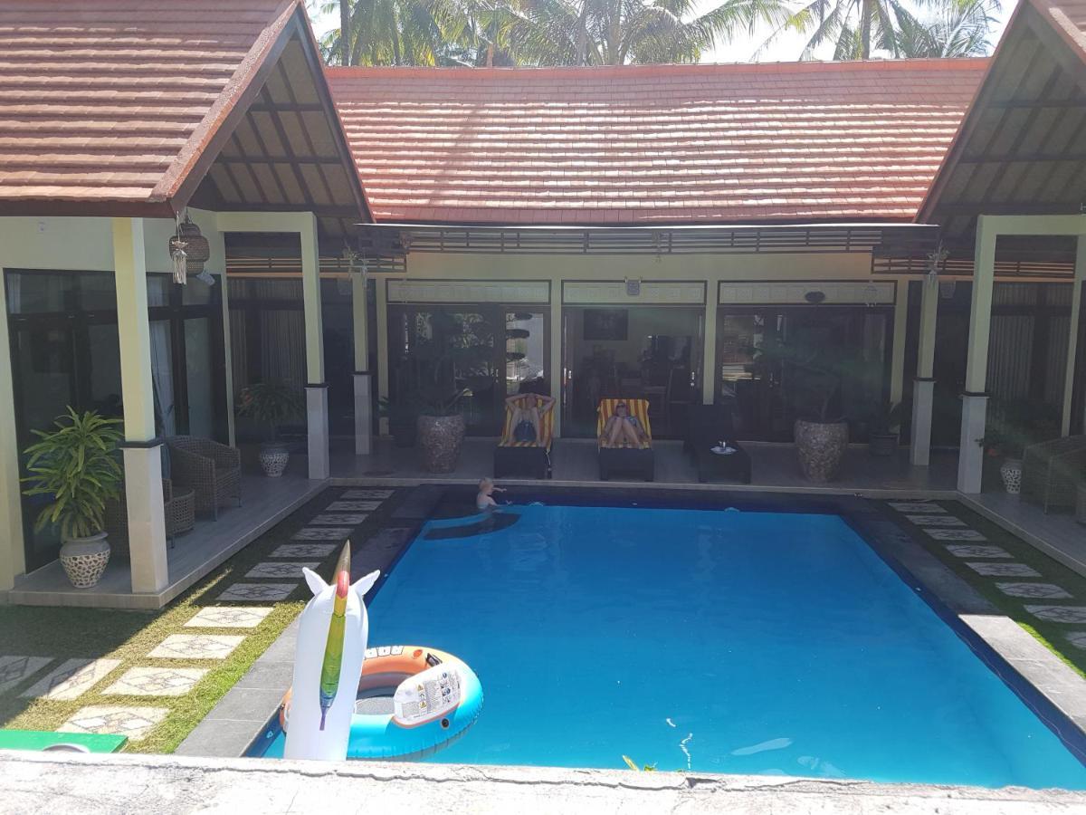 Mias Jungle House Otel Lovina Dış mekan fotoğraf