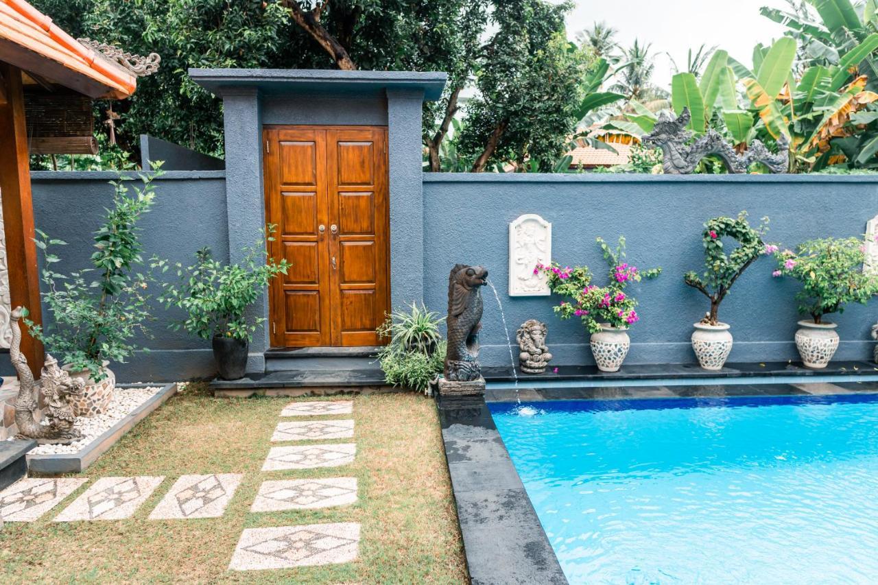 Mias Jungle House Otel Lovina Dış mekan fotoğraf